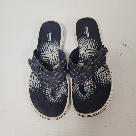 Clarks Brinkley Bree Open Toe Casual Navy/White Adjustable Strap Sandal Sz 10 - Picture 2 of 7